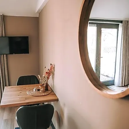 De Woerdt Bed & Breakfast Altforst